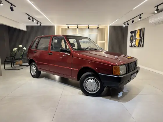 FIAT UNO 1.0 MILLE ELETRONIC 8V GASOLINA 4P MANUAL FIAT UNO 1.0 MILLE ELETRONIC 8V GASOLINA 4P MANUAL