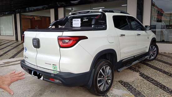 FIAT-TORO-2020