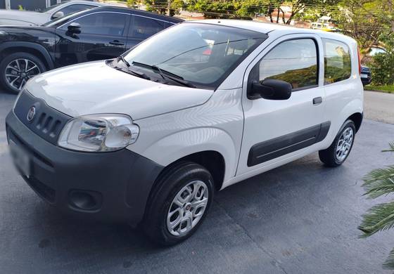 FIAT UNO 1.0 FURGÃO 8V FLEX 2P MANUAL