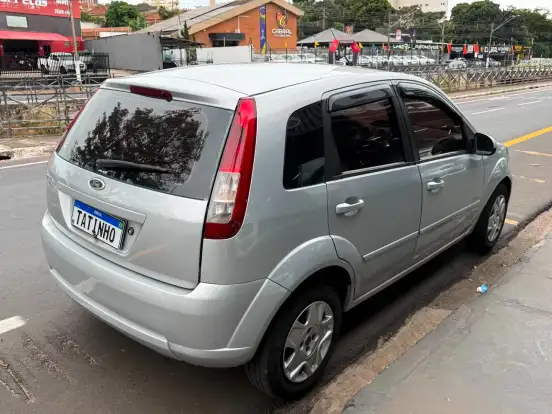 FORD-FIESTA-2009
