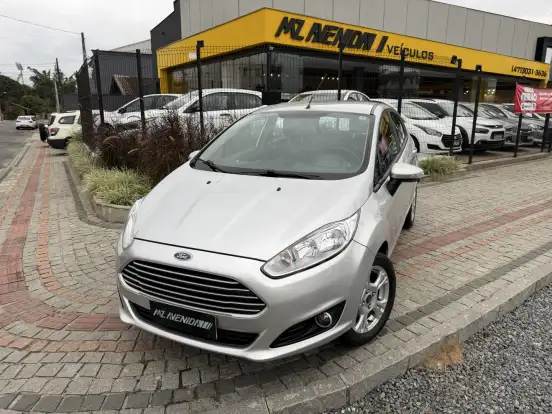 FORD-FIESTA-2014