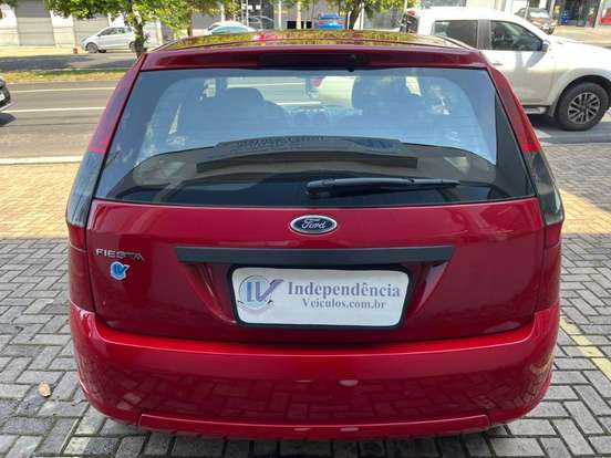 FORD-FIESTA-2011