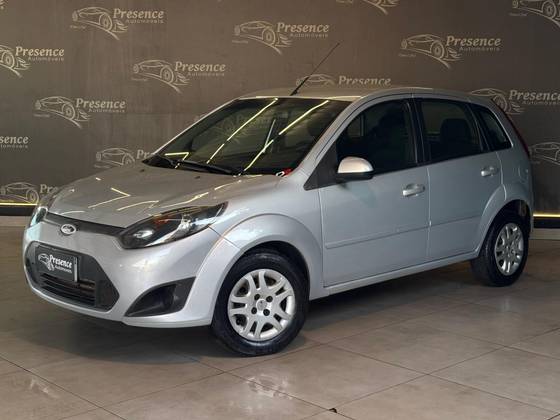 FORD FIESTA 1.0 ROCAM HATCH 8V FLEX 4P MANUAL