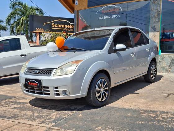 FORD FIESTA 1.6 MPI SEDAN 8V FLEX 4P MANUAL