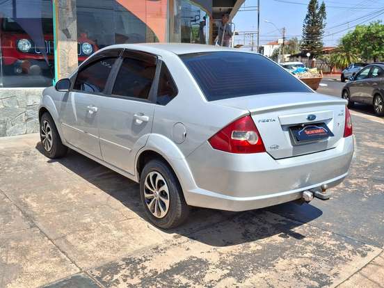 FORD-FIESTA-1.6 MPI SEDAN 8V FLEX 4P MANUAL FORD-FIESTA-2008