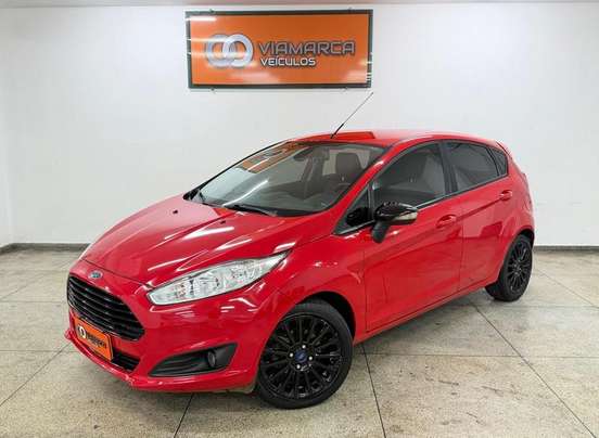 FORD-FIESTA-2014