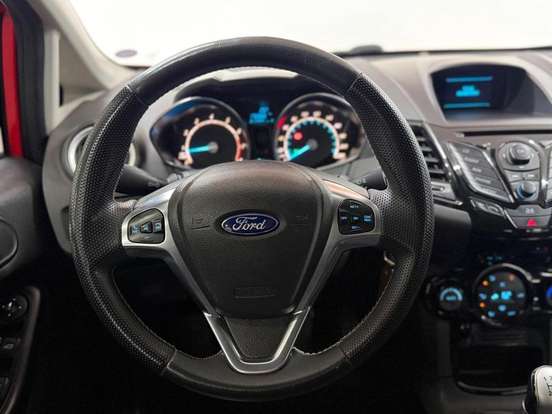 FORD-FIESTA-1.6 TITANIUM HATCH 16V FLEX 4P MANUAL FORD-FIESTA-2014