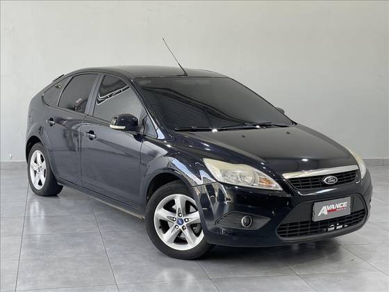 FORD FOCUS 1.6 GL 16V FLEX 4P MANUAL
