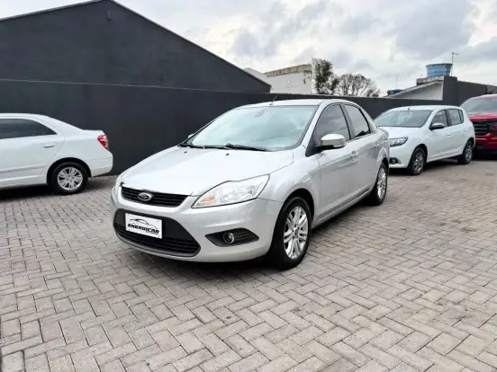 FORD-FOCUS-2.0 16V FLEX 4P AUTOMÁTICO FORD-FOCUS-2011