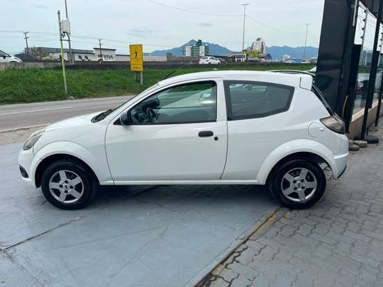 FORD-KA-2012