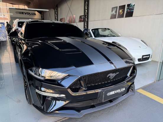 FORD-MUSTANG-2018