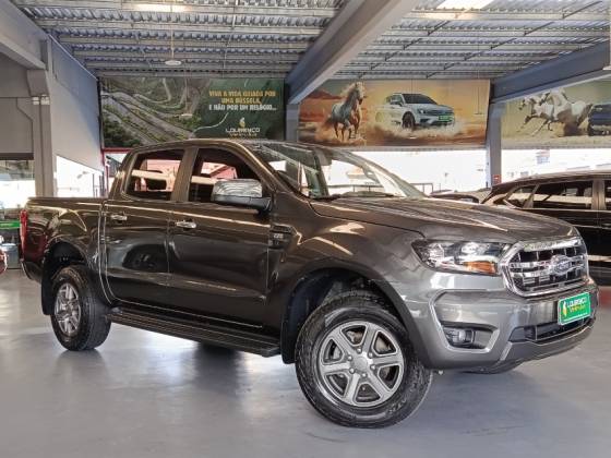 FORD RANGER 2.2 XLS 4X4 CD 16V DIESEL 4P AUTOMÁTICO