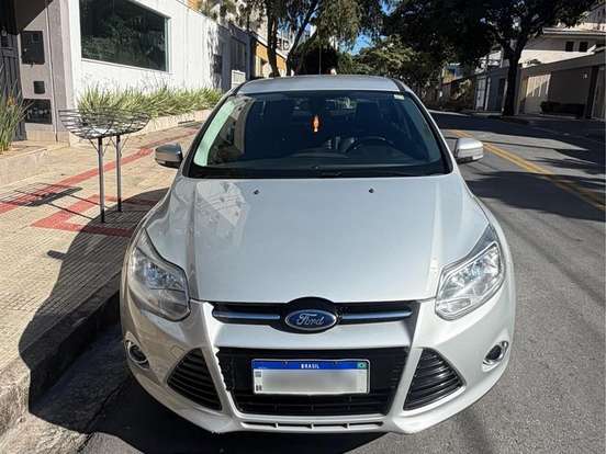 FORD-FOCUS-2.0 TITANIUM SEDAN 16V FLEX 4P POWERSHIFT FORD-FOCUS-2013
