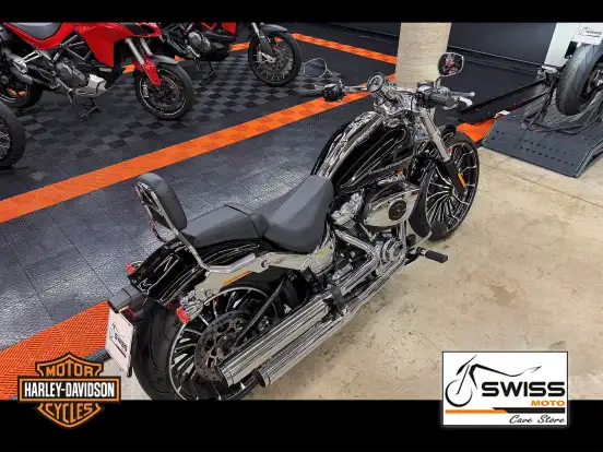 HARLEY-DAVIDSON-SOFTAIL BREAKOUT HARLEY-DAVIDSON-SOFTAIL BREAKOUT-2026