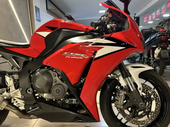 HONDA-CBR 1000RR FIREBLADE-2012