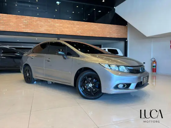 HONDA CIVIC 1.8 LXL 16V FLEX 4P AUTOMÁTICO