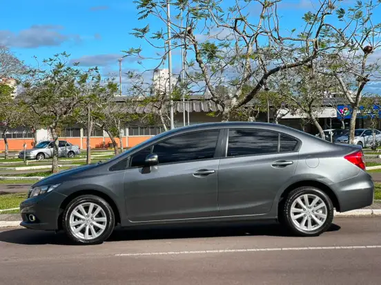 HONDA-CIVIC-2.0 LXR 16V FLEX 4P AUTOMÁTICO HONDA-CIVIC-2013