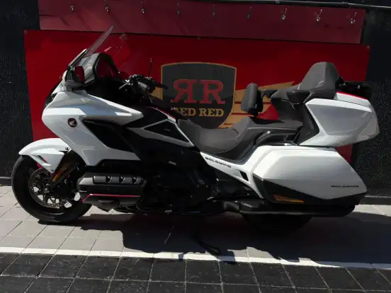 HONDA-GL 1800 GOLD WING TOUR-2024