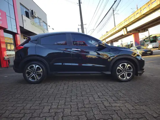 HONDA-HR-V-2016
