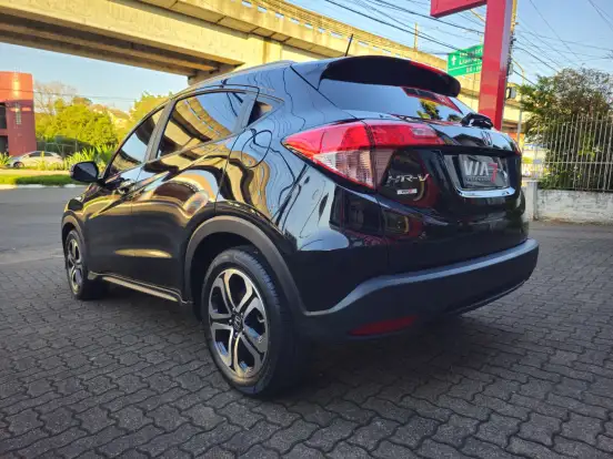 HONDA-HR-V-2016