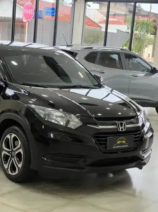 HONDA-HR-V-1.8 16V FLEX LX 4P AUTOMÁTICO HONDA-HR-V-2016