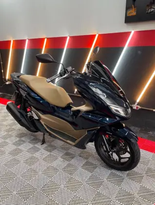 HONDA PCX 160 DLX HONDA PCX 160 DLX