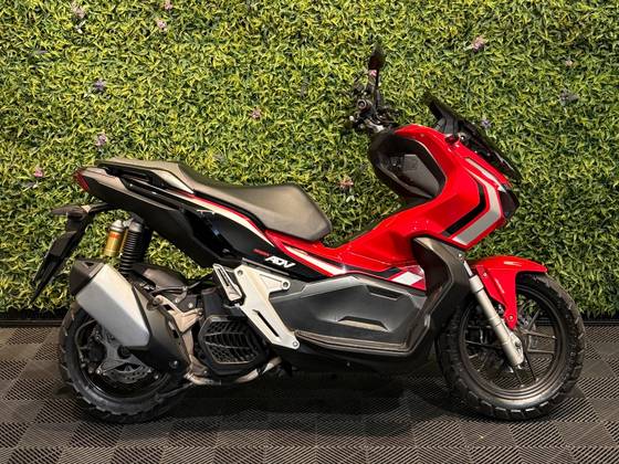 HONDA ADV 