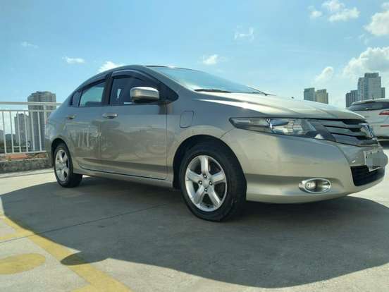 HONDA-CITY-2010