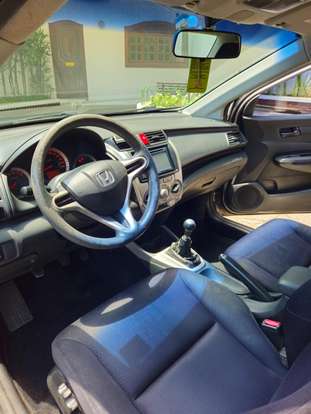 HONDA-CITY-2010