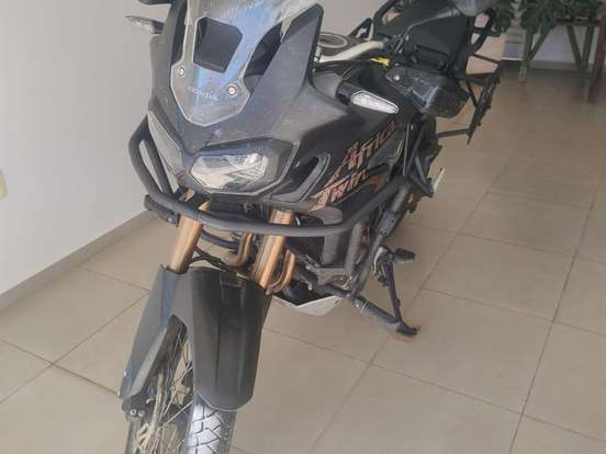 HONDA-CRF 1000L AFRICA TWIN ABS HONDA-CRF 1000L AFRICA TWIN ABS-2019