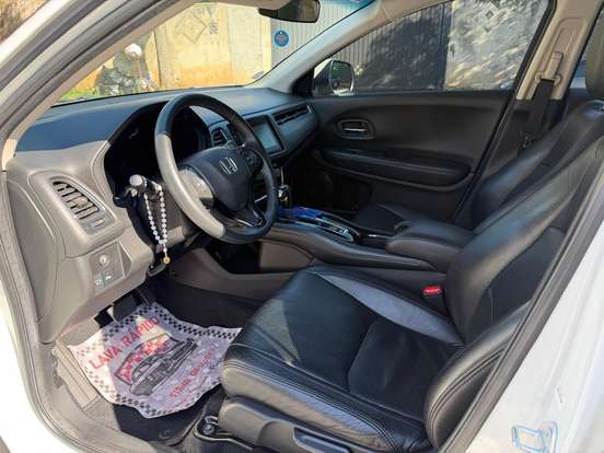 HONDA-HR-V-2021