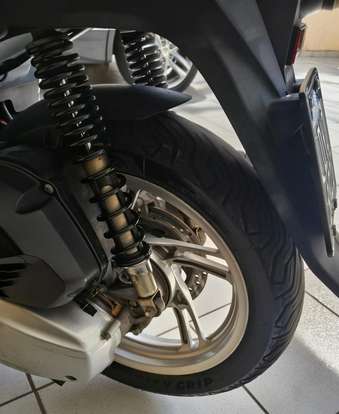 HONDA-SH 150i DLX HONDA-SH 150i DLX-2018