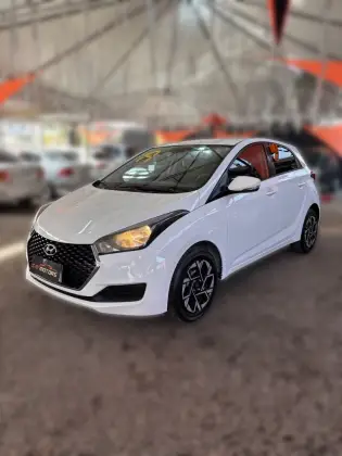 HYUNDAI HB20 1.6 COMFORT PLUS 16V FLEX 4P AUTOMÁTICO