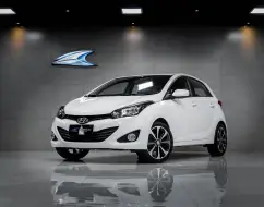 HYUNDAI HB20 1.6 COMFORT PLUS 16V FLEX 4P MANUAL HYUNDAI HB20 1.6 COMFORT PLUS 16V FLEX 4P MANUAL