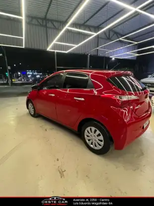 HYUNDAI-HB20-2013