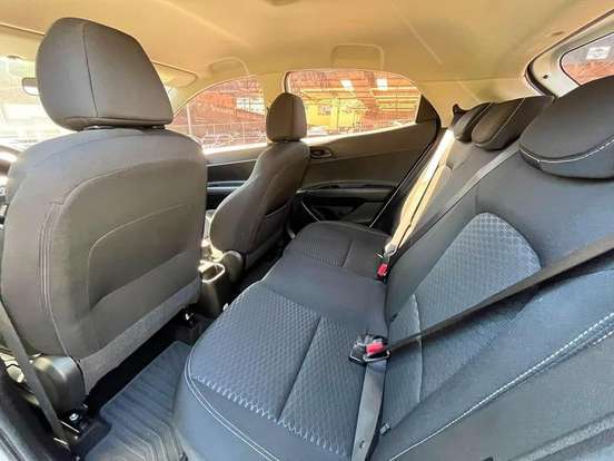HYUNDAI-HB20-2021