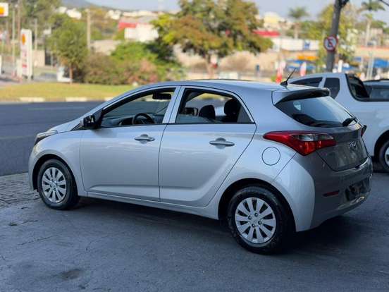 HYUNDAI-HB20-1.6 COMFORT 16V FLEX 4P MANUAL HYUNDAI-HB20-2013