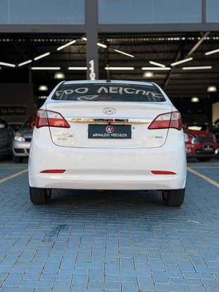 HYUNDAI-HB20S-2014