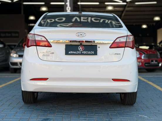 HYUNDAI-HB20S-1.6 PREMIUM 16V FLEX 4P MANUAL HYUNDAI-HB20S-2014