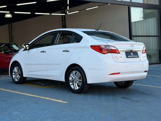 HYUNDAI-HB20S-1.6 PREMIUM 16V FLEX 4P MANUAL HYUNDAI-HB20S-2014