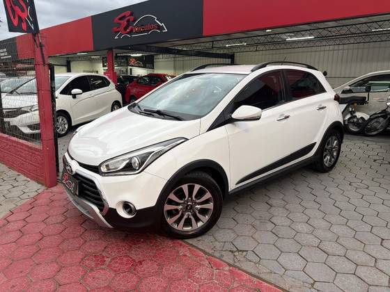 HYUNDAI HB20X 1.6 16V PREMIUM FLEX 4P AUTOMÁTICO