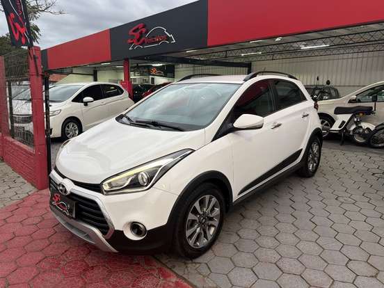 HYUNDAI-HB20X-2016