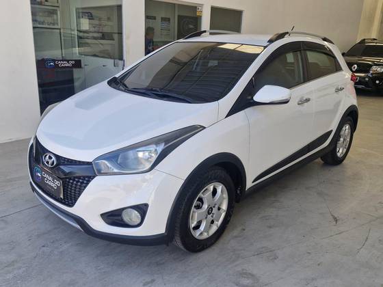 HYUNDAI HB20X 1.6 16V PREMIUM FLEX 4P AUTOMÁTICO