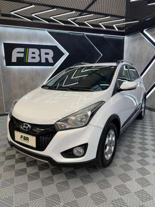 HYUNDAI-HB20X-1.6 16V STYLE FLEX 4P MANUAL HYUNDAI-HB20X-2015