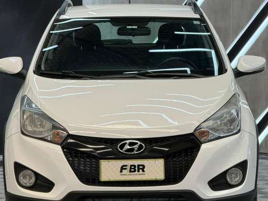 HYUNDAI-HB20X-1.6 16V STYLE FLEX 4P MANUAL HYUNDAI-HB20X-2015