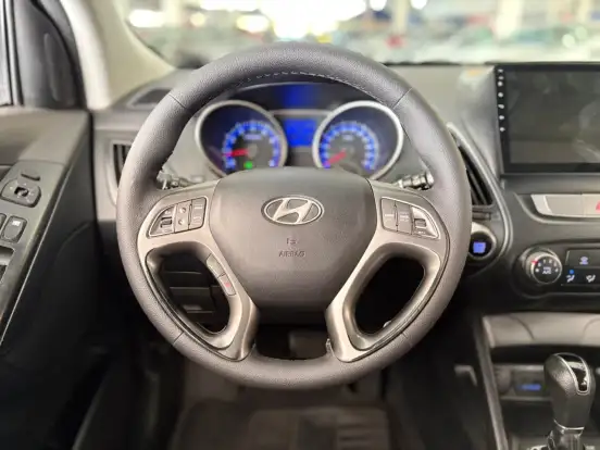 HYUNDAI-IX35-2.0 MPFI GLS 16V FLEX 4P AUTOMÁTICO HYUNDAI-IX35-2015