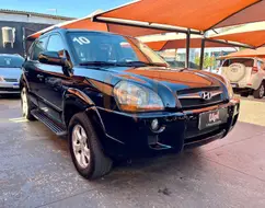 HYUNDAI TUCSON 2.0 MPFI GL 16V 142CV 2WD GASOLINA 4P AUTOMÁTICO HYUNDAI TUCSON 2.0 MPFI GL 16V 142CV 2WD GASOLINA 4P AUTOMÁTICO