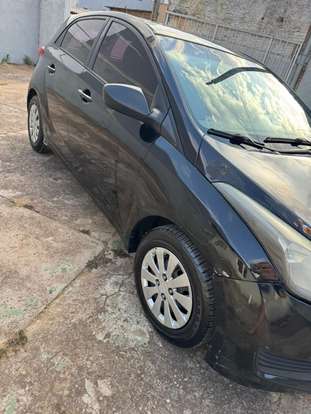 HYUNDAI-HB20-2013