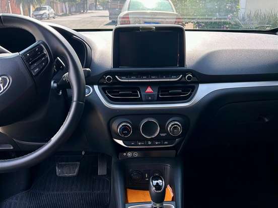 HYUNDAI-HB20-1.0 TGDI FLEX PLATINUM PLUS AUTOMÁTICO HYUNDAI-HB20-2023