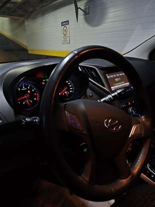 HYUNDAI-HB20X-1.6 16V STYLE FLEX 4P AUTOMÁTICO HYUNDAI-HB20X-2019
